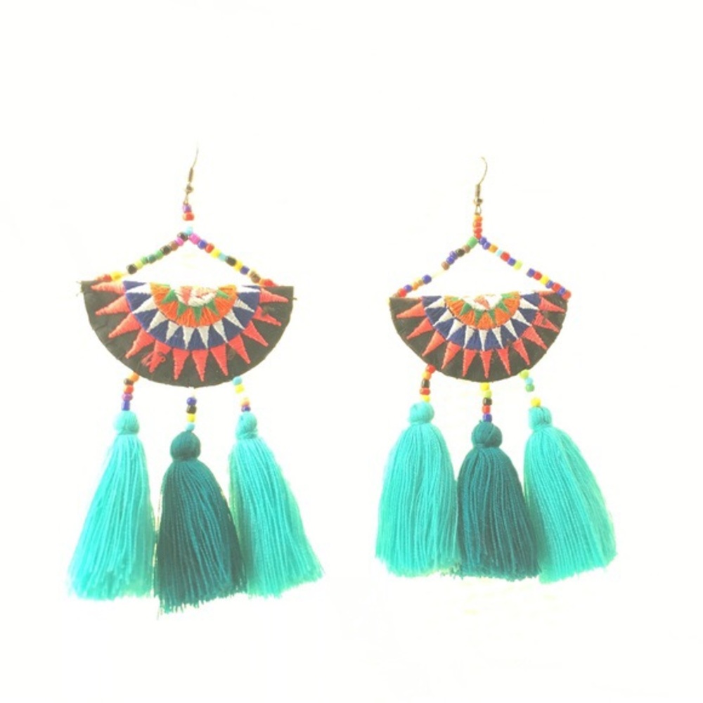 Dangle earrings